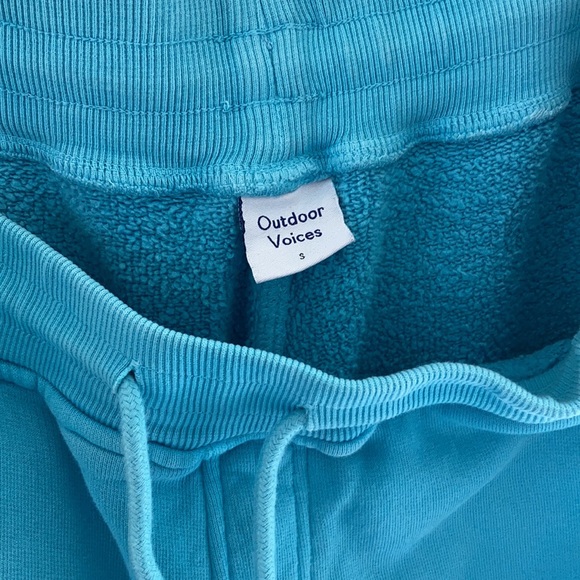 Blue Outdoor Voices nimbus sweatpant - Picture 4 of 8